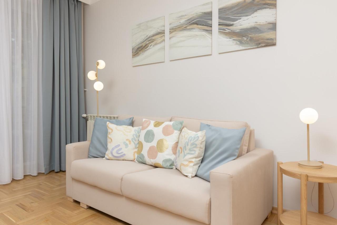 Bright Apartment Kasprzaka Warsaw Wola Near Metro Station By Noclegi Renters Exteriér fotografie