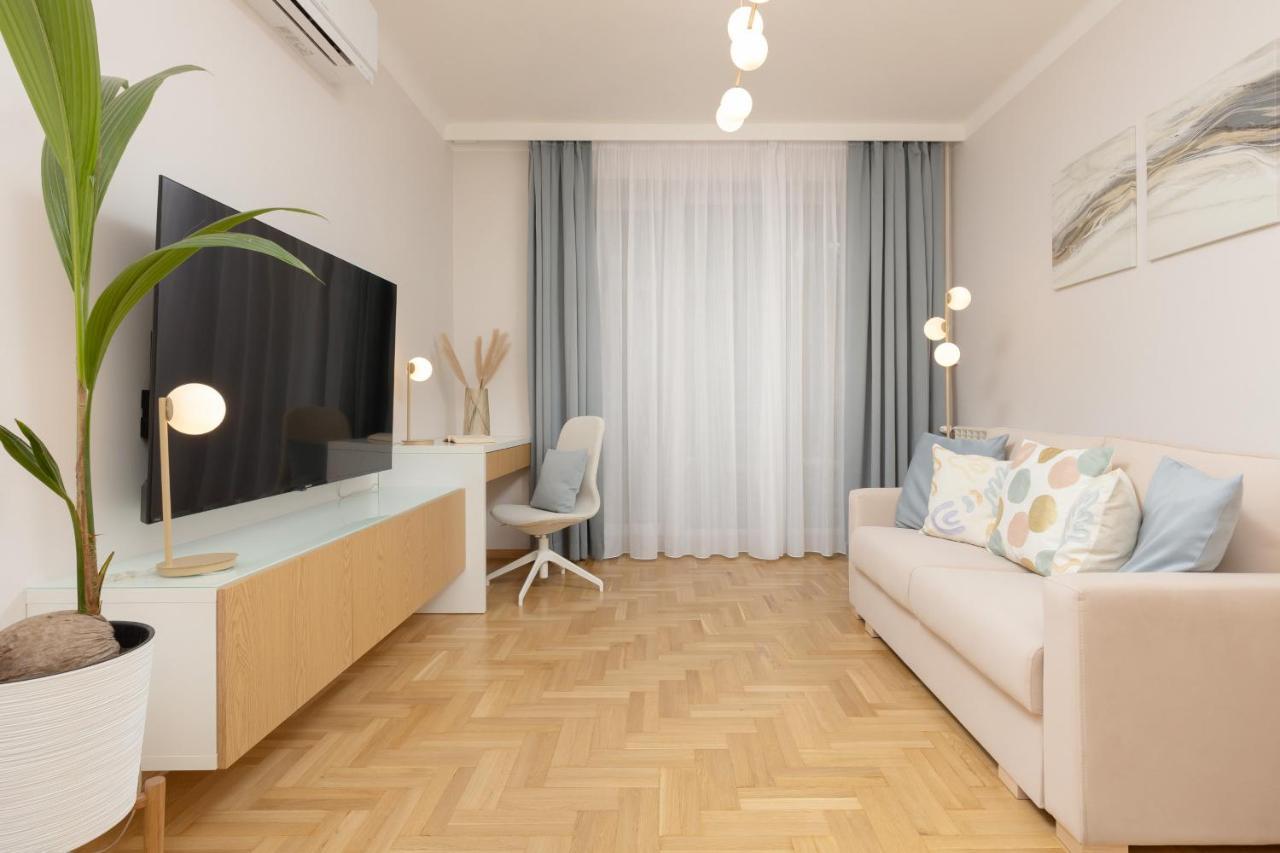 Bright Apartment Kasprzaka Warsaw Wola Near Metro Station By Noclegi Renters Exteriér fotografie